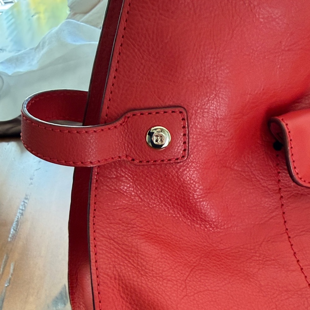 Kate Spade Vibrant Poppy Red Shoulder Bag - Picture 3 of 11
